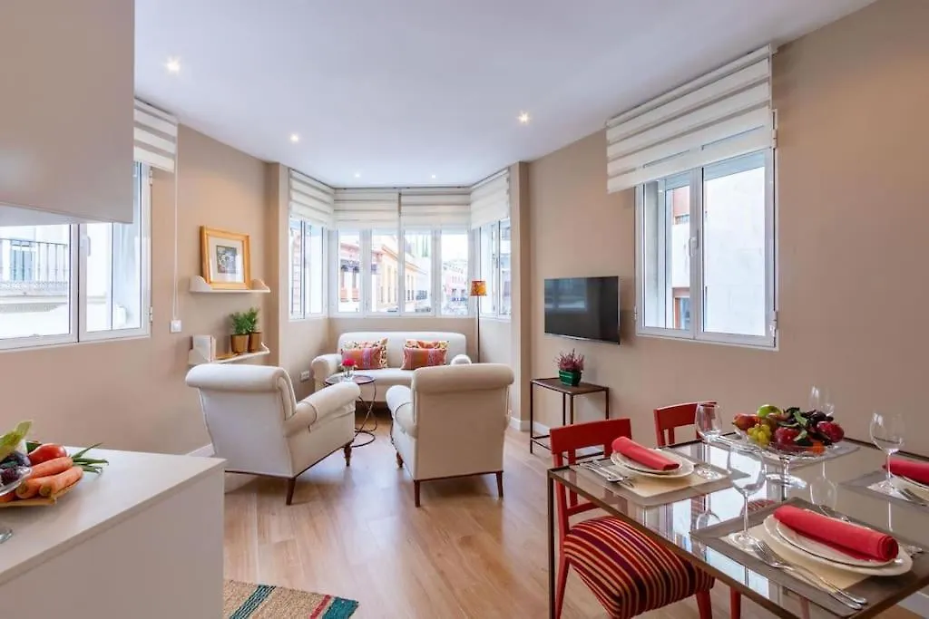 Plaza Nueva Deluxe Suite By Valcambre Sevilla