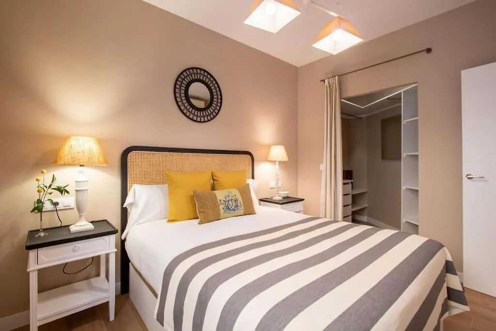 아파트 Plaza Nueva Deluxe Suite By Valcambre 세비야